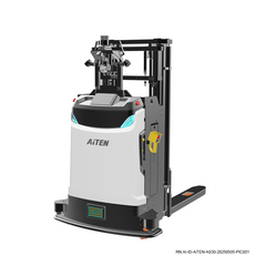 AiTEN AS30 autonomous stacking robot lifting heavy pallets